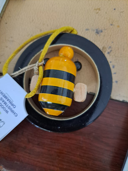 Channapatna X-mas Tree Ornaments - Bee in a Ring